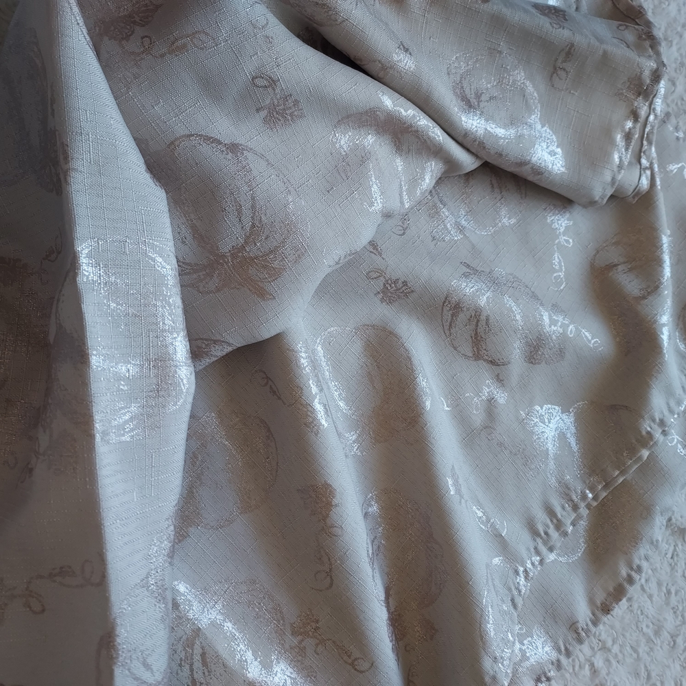 Shimmery Beige Fall Pumpkin Themed Tablecloth 68x50 Holiday Dining Halloween